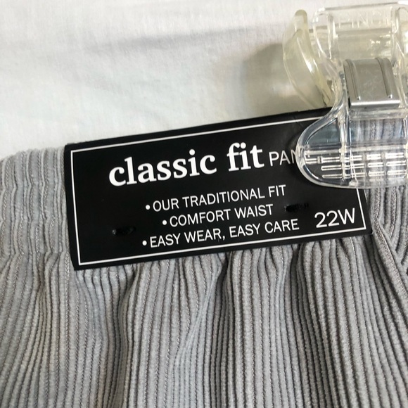 (2) Pairs of Alfred Dunner Plus Size Women’s Pants - Picture 13 of 15